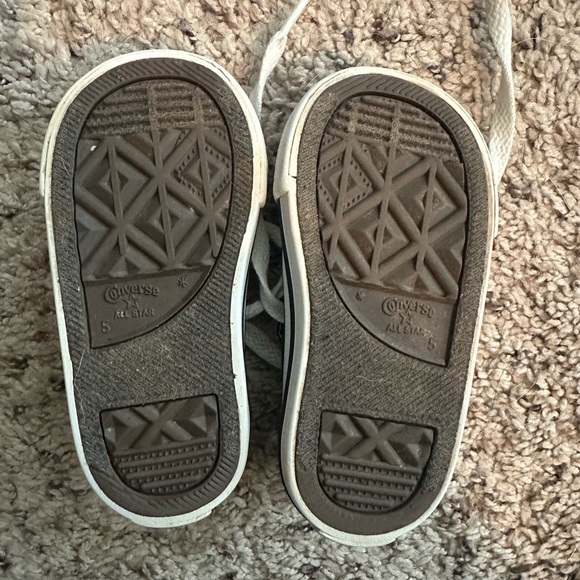 Converse Black - Infant/Toddler size 5 - Picture 5 of 6
